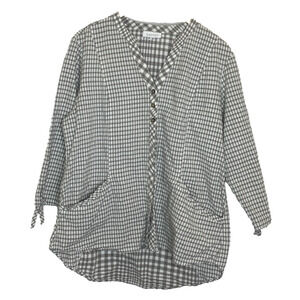 Women's Medium Habitat Lagenlook Gray Gingham Seersucker Button Front Blouse